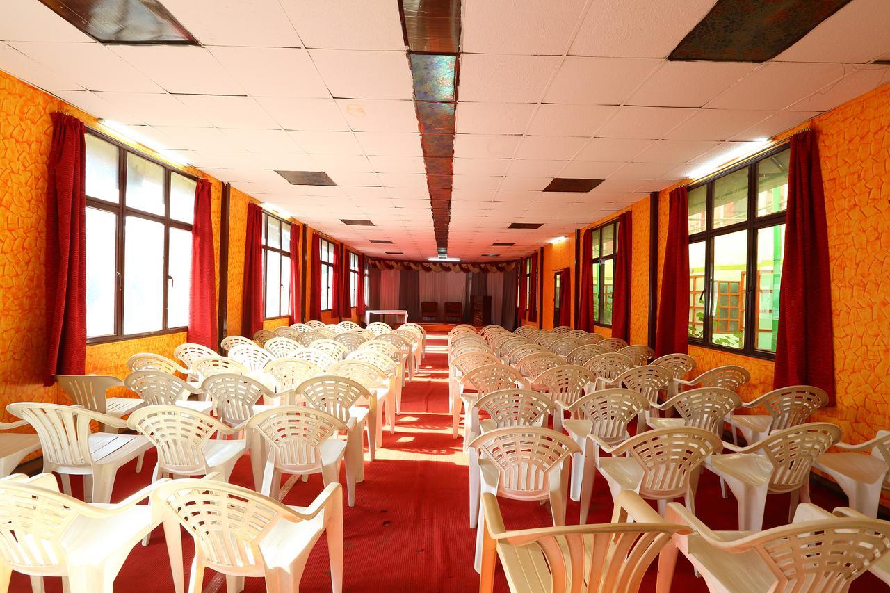 โรงแรมชาร์ริง ครอส อูตี ภายนอก รูปภาพ